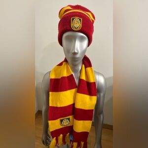 Harry Potter Gryffindor Cuffed Beanie Knit Hat And Scarf Combo Set